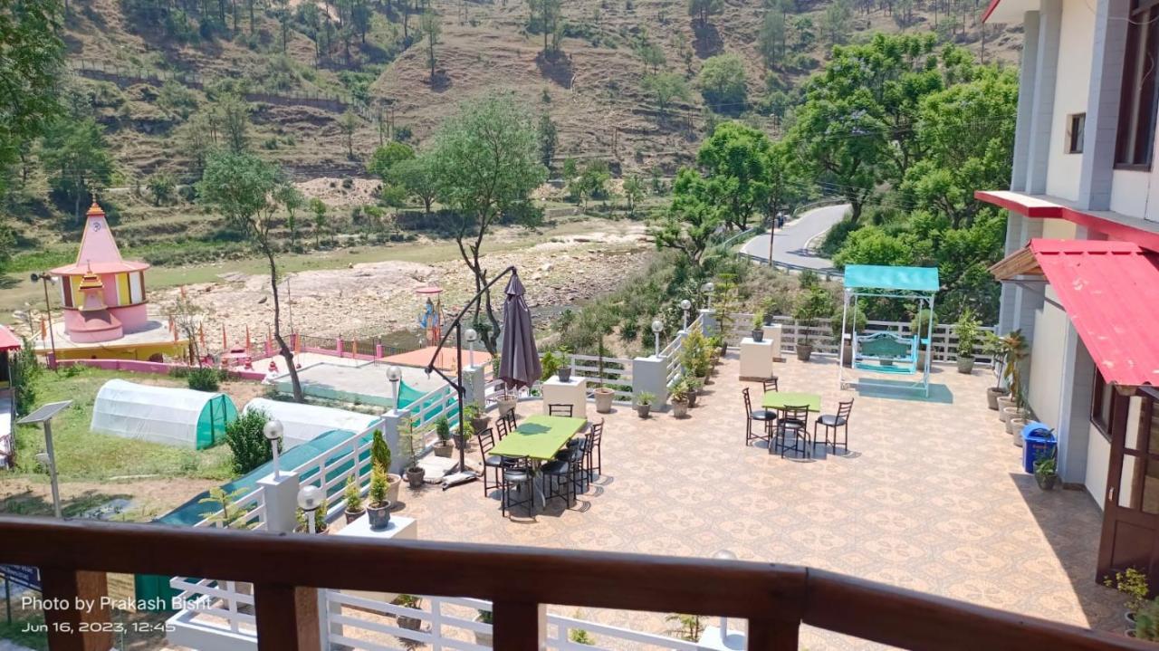 אלמורה Shivalik River Retreat מראה חיצוני תמונה