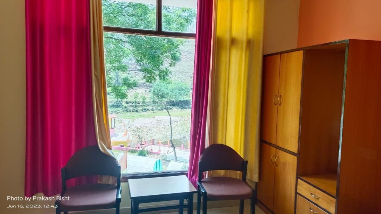 אלמורה Shivalik River Retreat מראה חיצוני תמונה