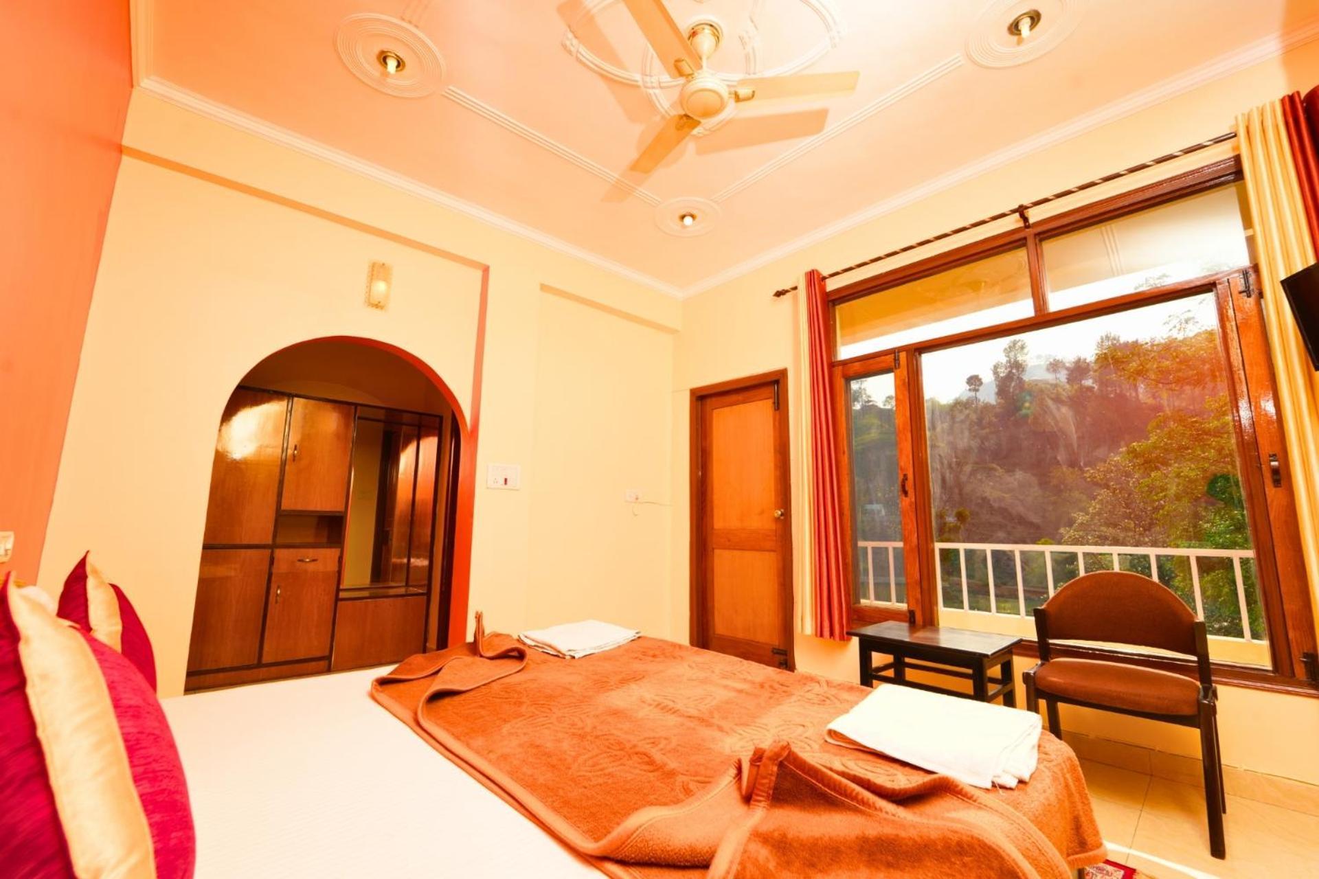 אלמורה Shivalik River Retreat מראה חיצוני תמונה